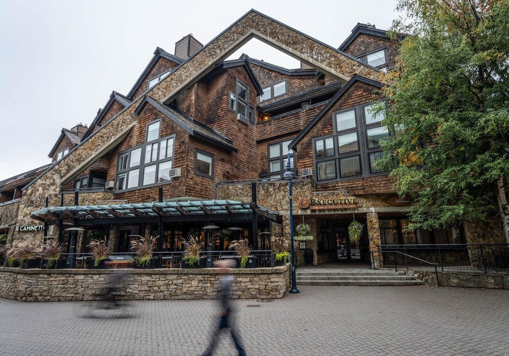 Executive Inn At Whistler Village 4/51