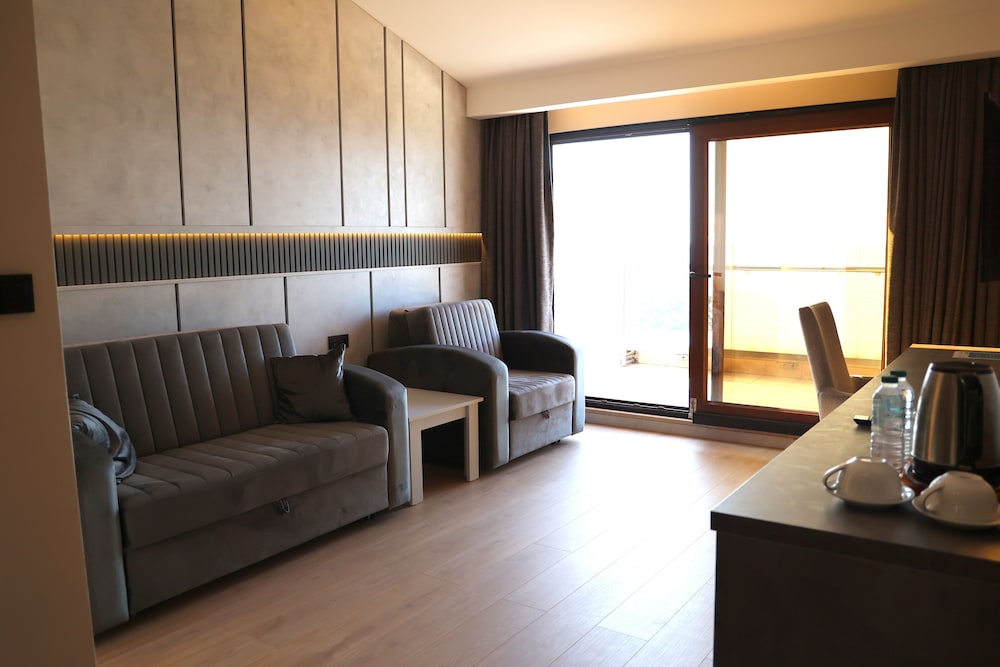Hotel Lazlakar 33/50