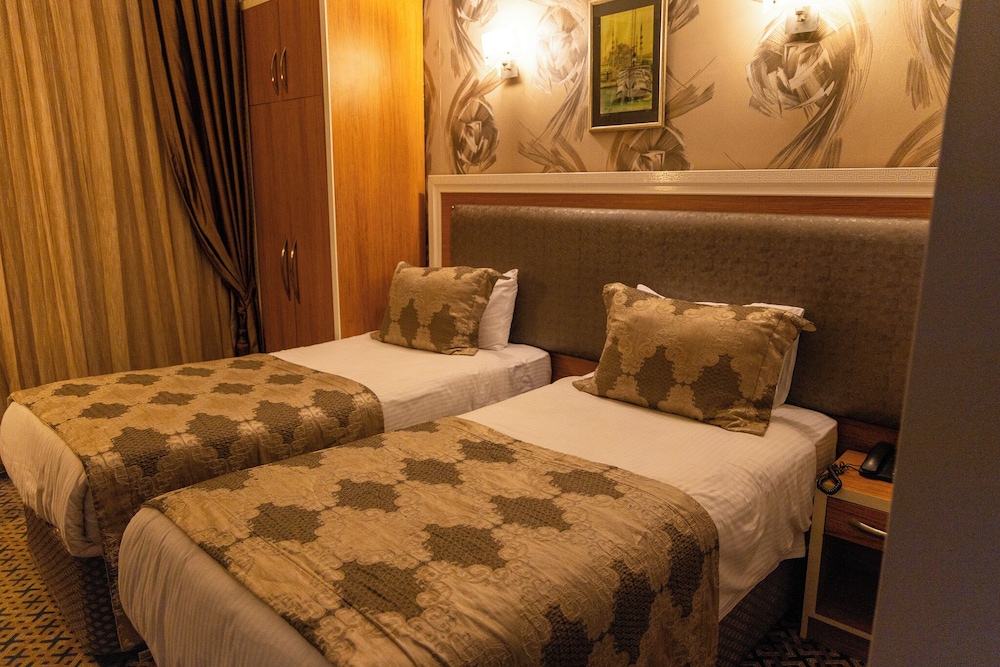 Grand Rosa Hotel 10/42