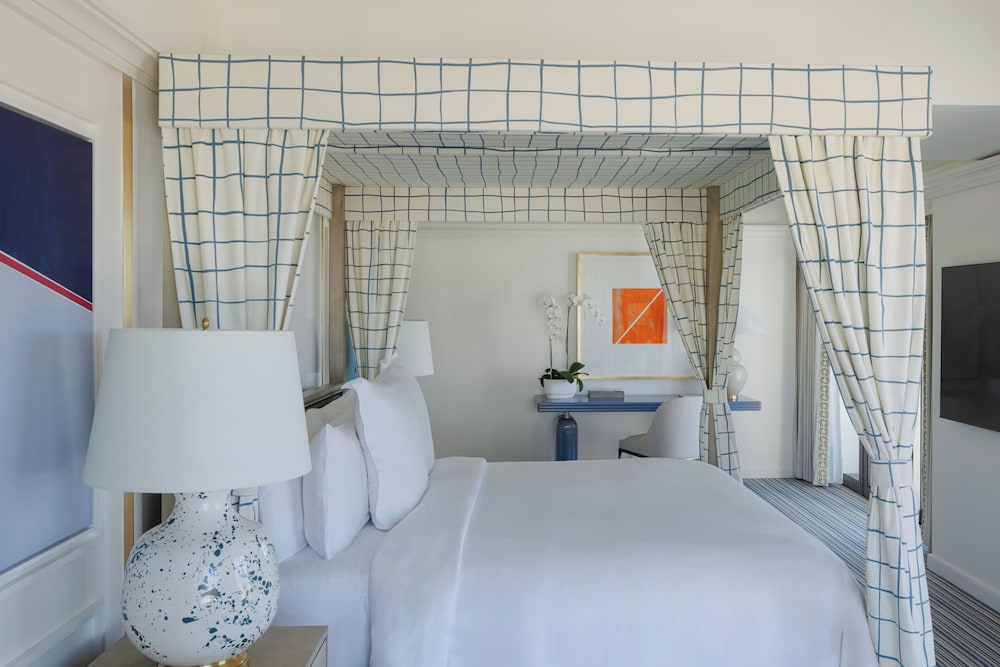 Sunset, Suite, King Bed