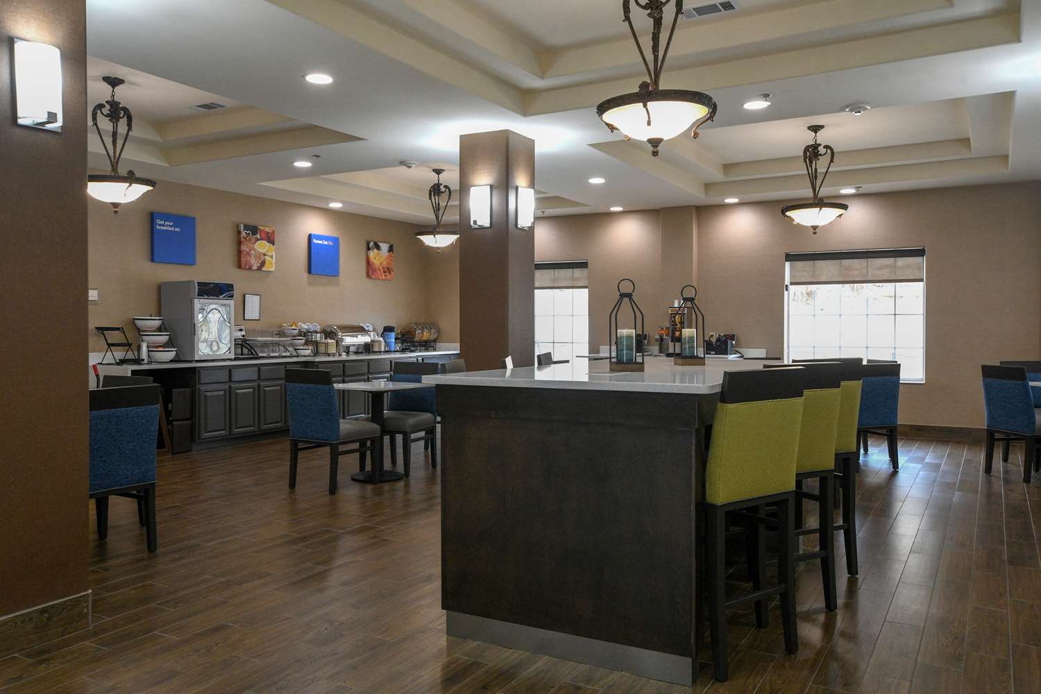 Baymont Inn & Suites by Wyndham Glen Rose 37/46