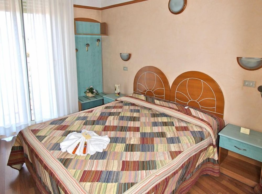 Hotel Britannia 25/73