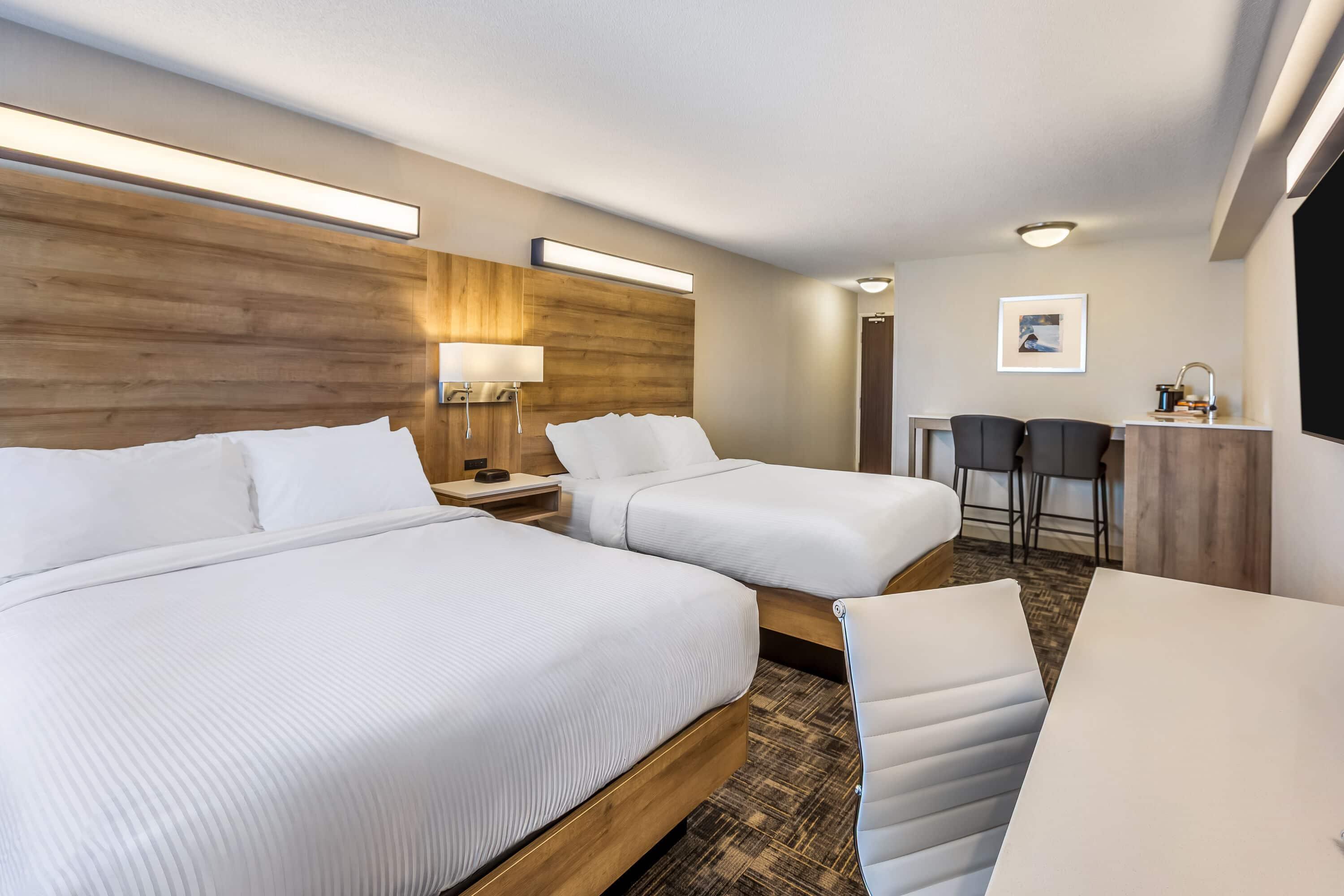 Deluxe, 2 Queen Beds