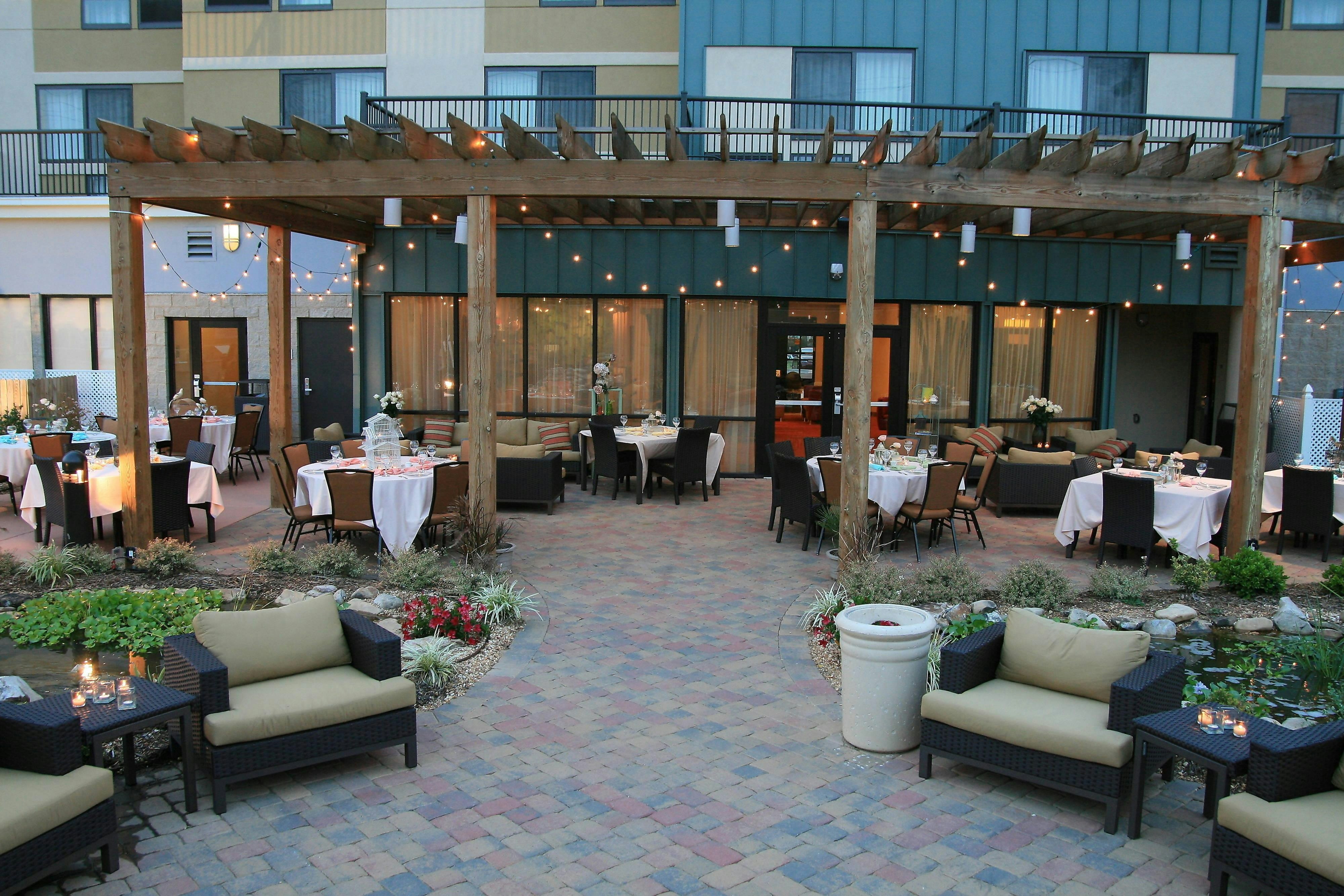 Courtyard Statesville Mooresville/Lake Norman 27/46