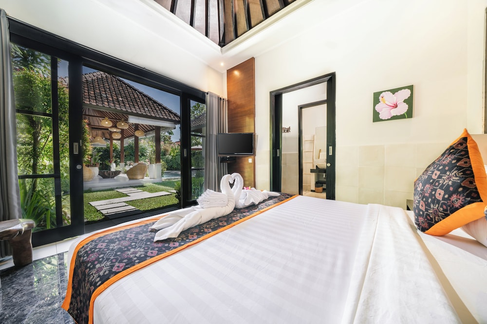 Katala Villas 18/50