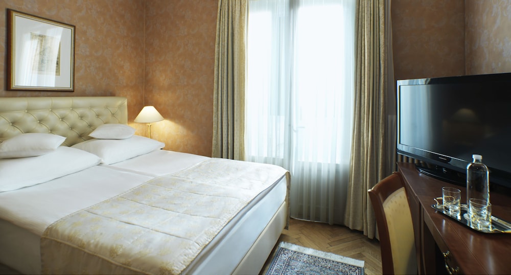 GRAND HOTEL TOPLICE 9/78