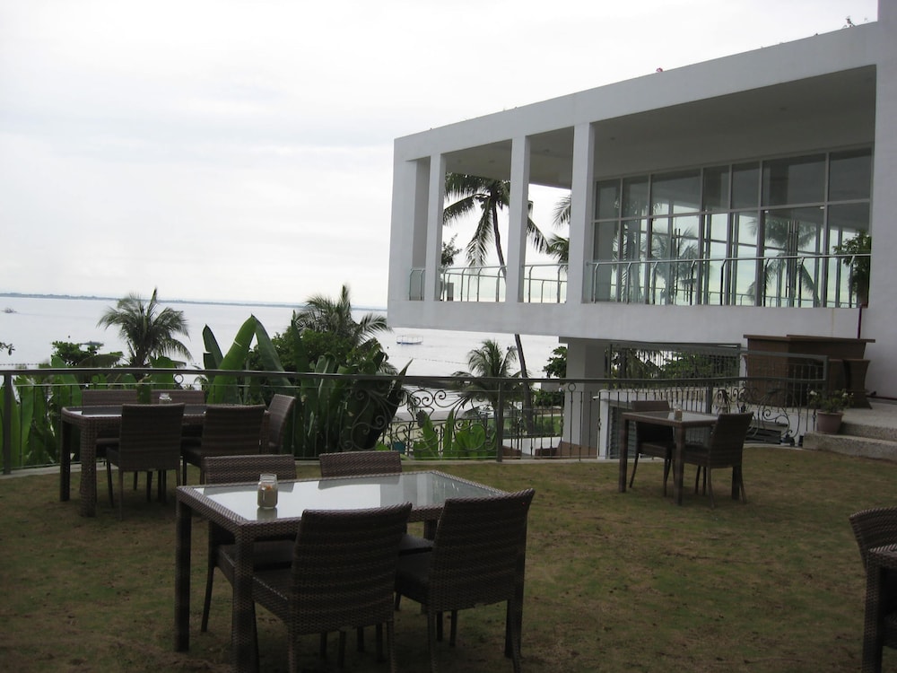 Chateau By The Sea 49/67
