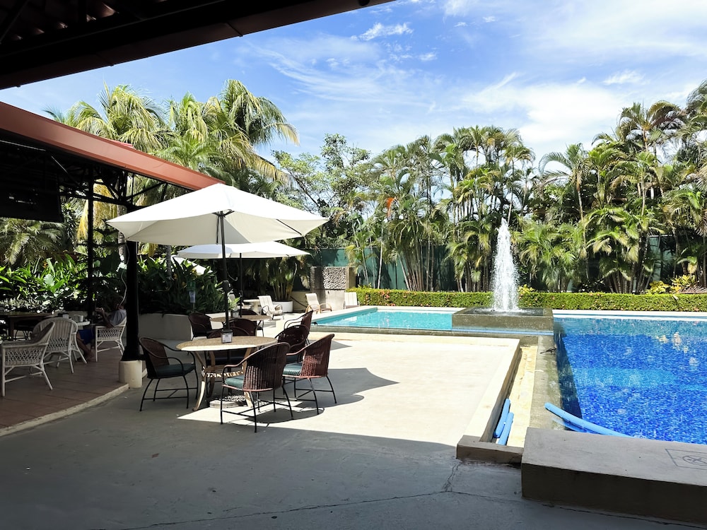 Hotel Coco Palms 65/76
