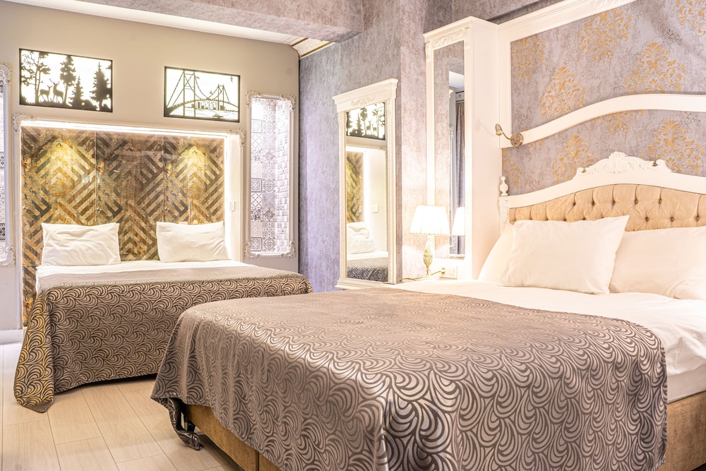 LEYENDA HOTEL 27/50