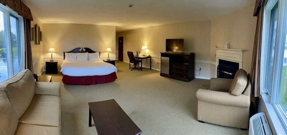 The Lucerne Inn 28/67