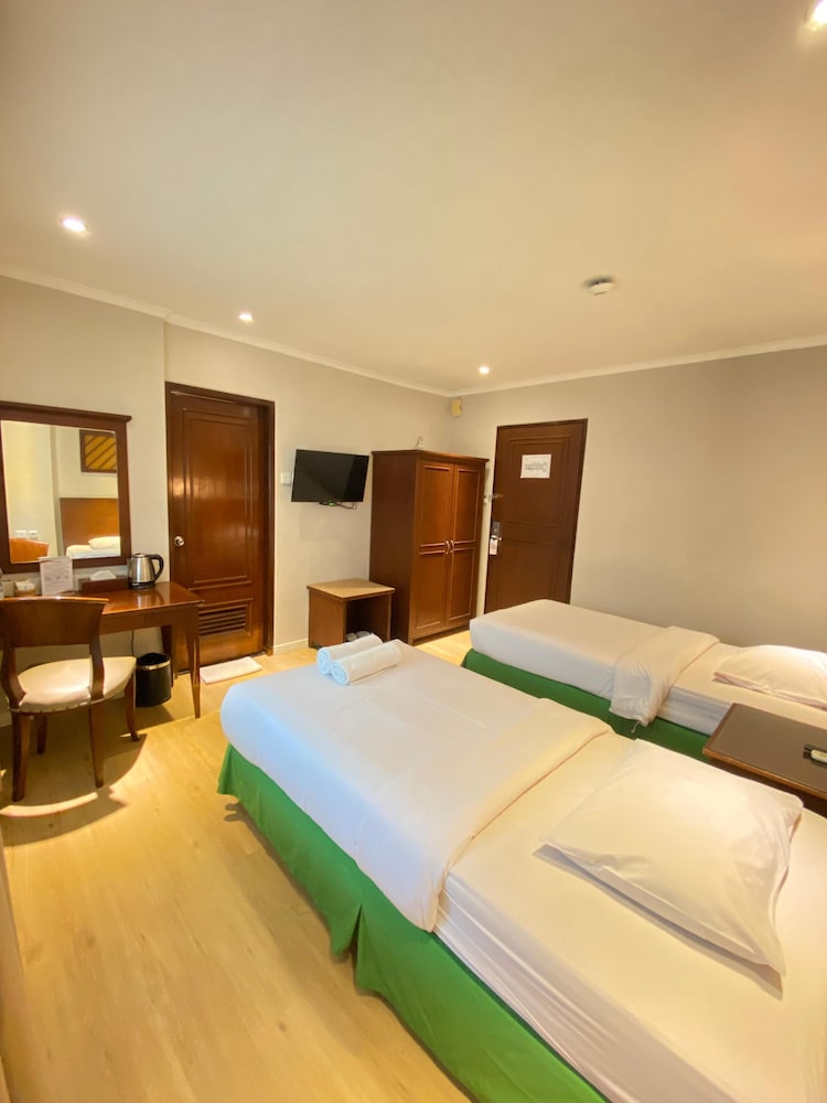 Cipta Hotel Wahid Hasyim 13/49