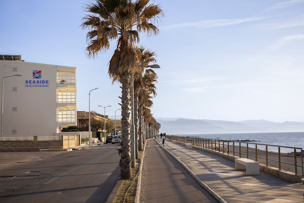 Seaside Hotel 34/42