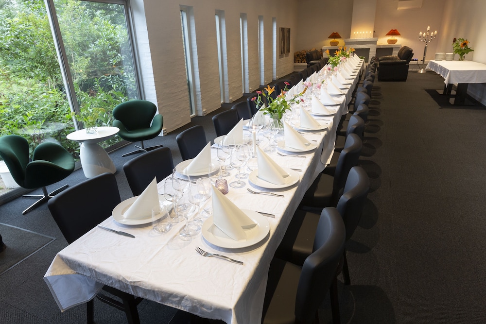 Hotel Birkegaarden 34/49
