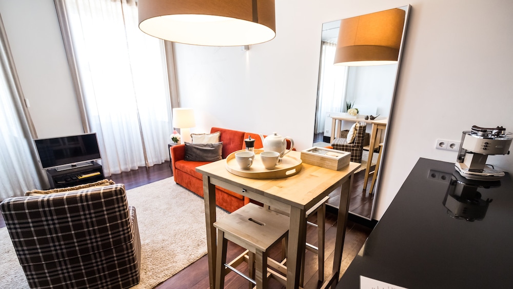 Your Opo Torre Apartments 12/24