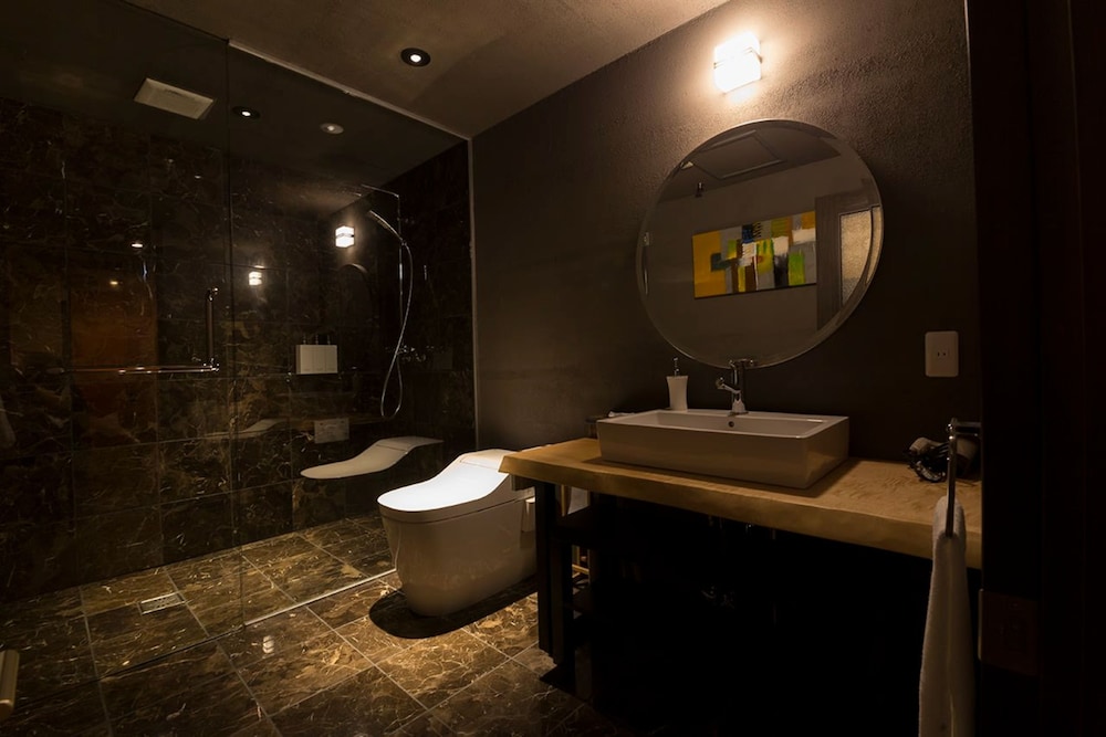 Shakespeare Hotel 26/50