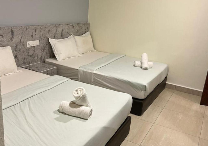 4 Bedrooms, Homestay