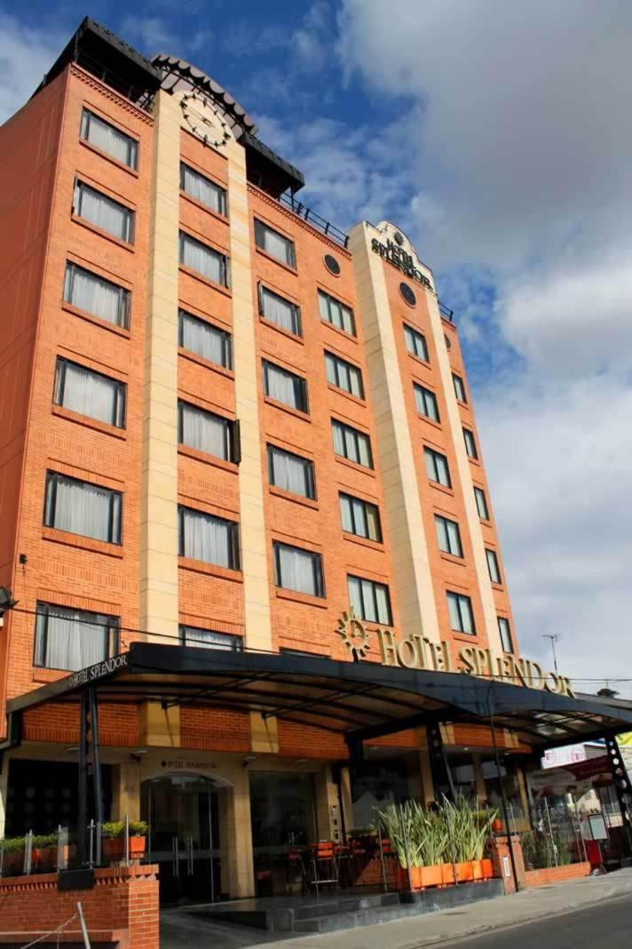 Hotel Splendor by Friends Company 3/50