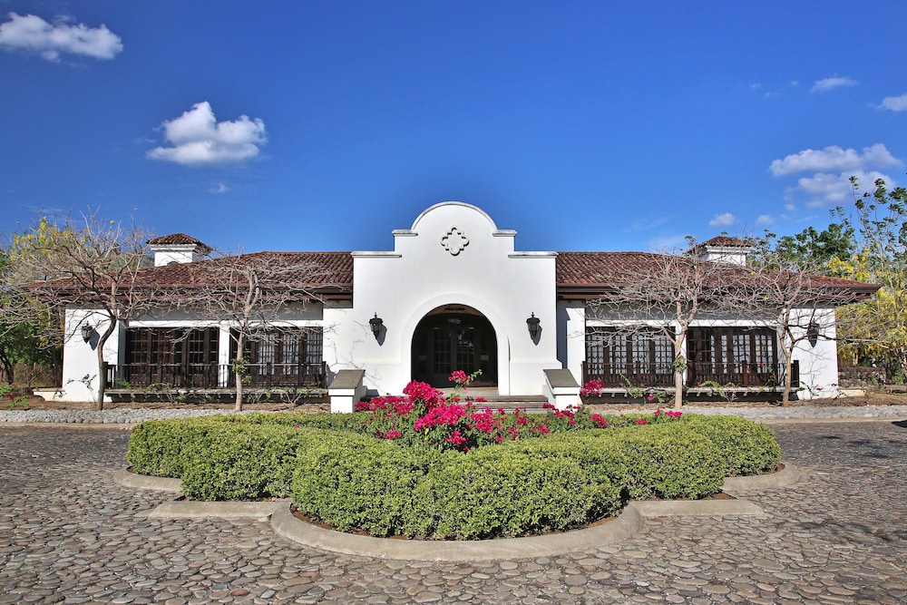 Hacienda Pinilla Vacation Rentals 76/84