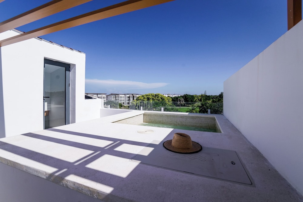 Beach Homes Punta Cana 65/73