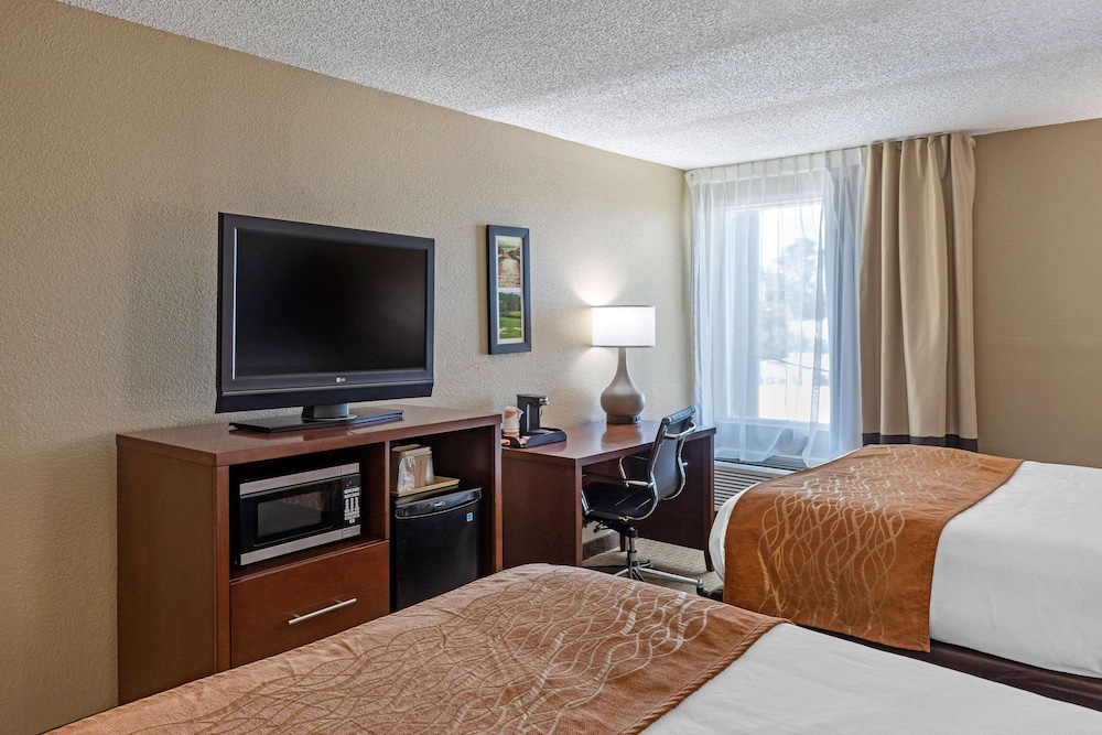 Comfort Inn N Myrtle Beach Barefoot Landing 9/36