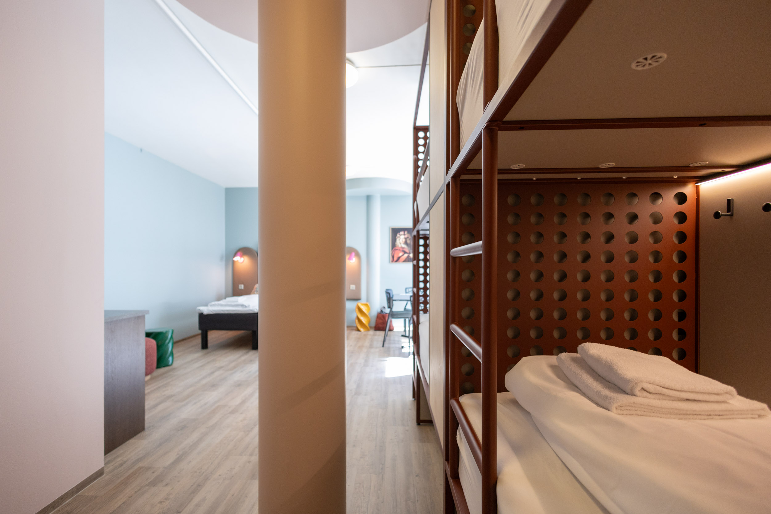 استوديو 4، Bunks at Rode 5/11