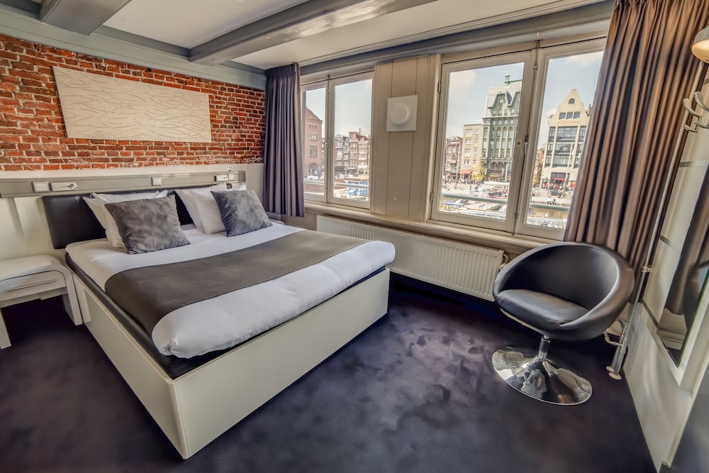 Hotel CC 14/50