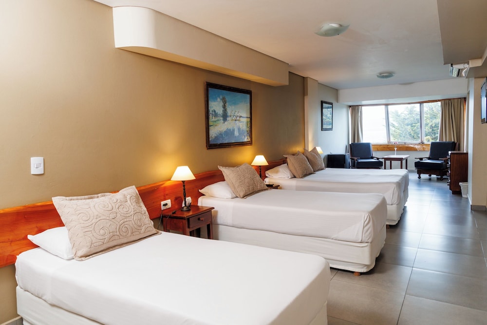 Hotel Patagonia 12/55