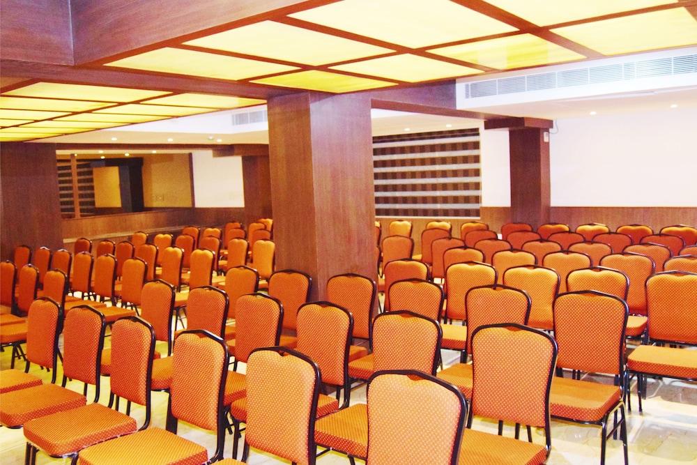 Saibala Grand Hotel 24/33