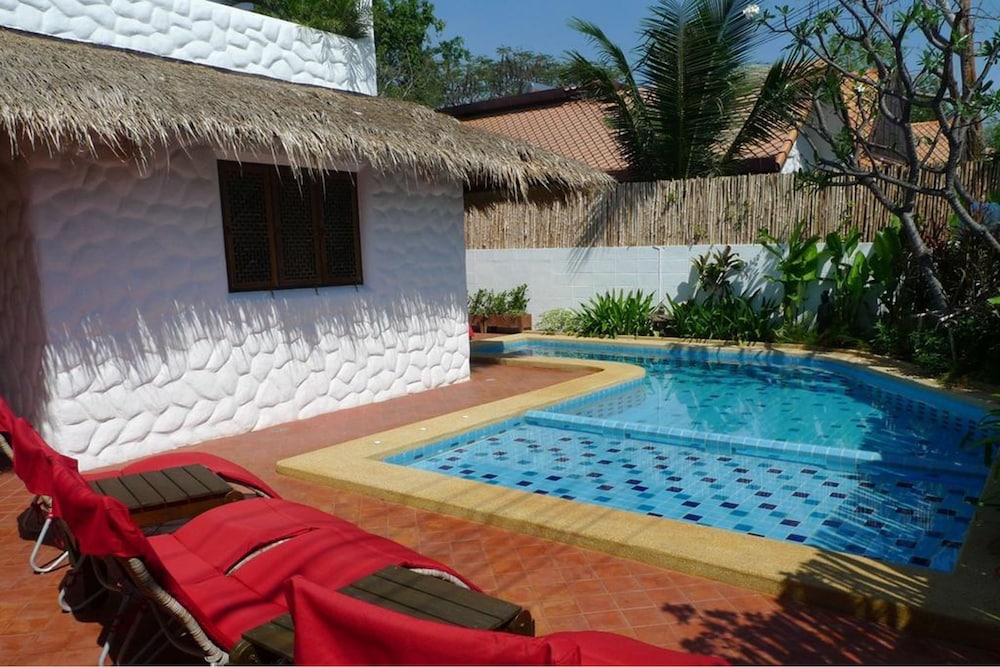 Baan Talay Chine Boutique Resort 42/70