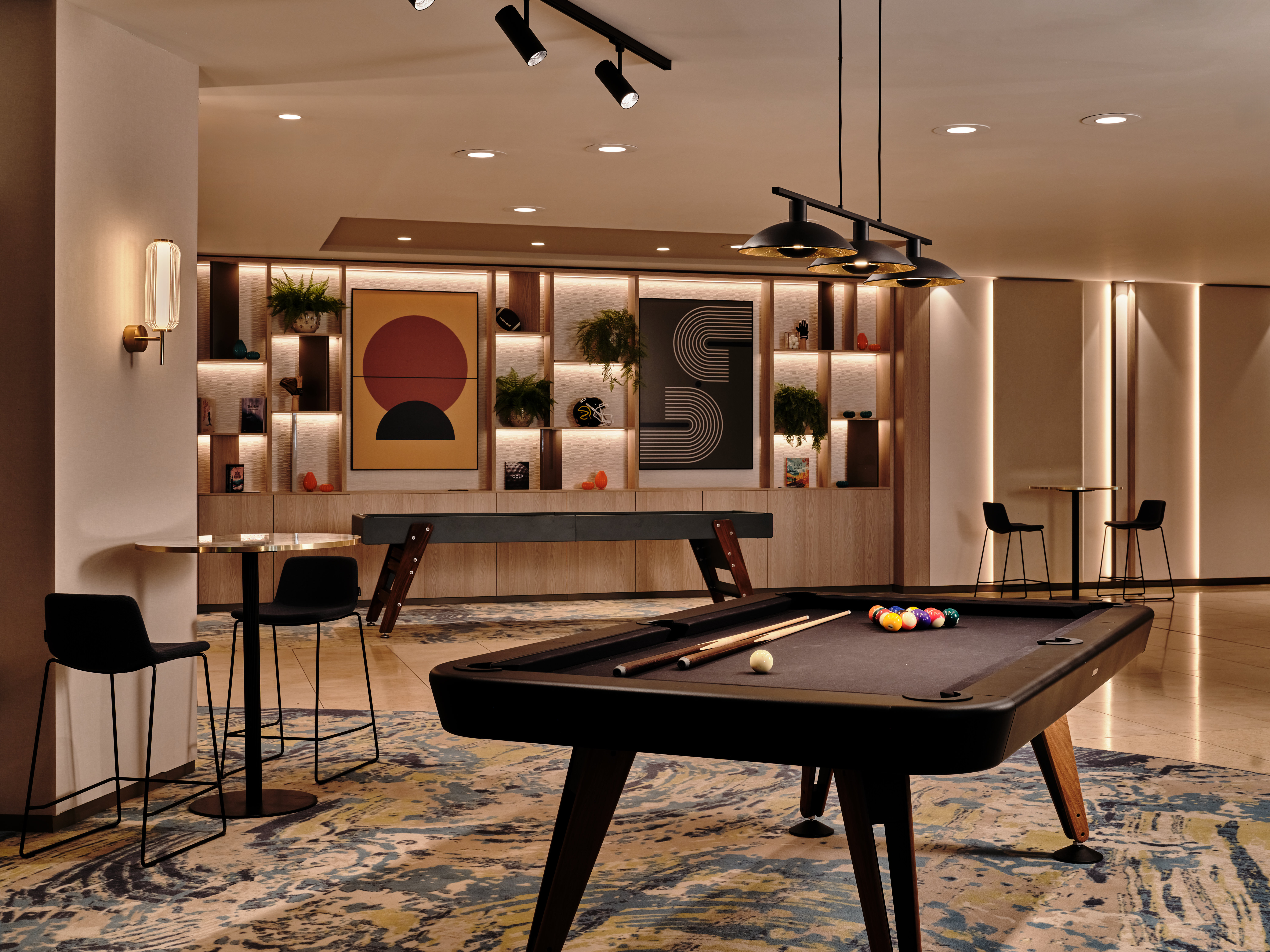 CROWNE PLAZA BRATISLAVA 57/74