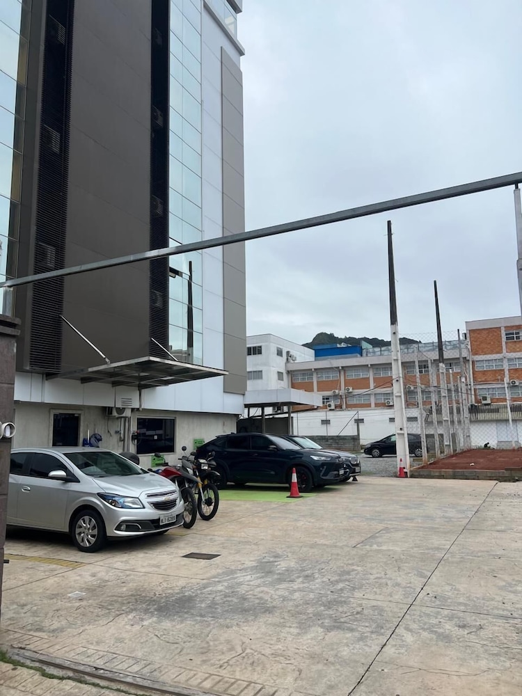 Palmas Executivo Hotel 67/74