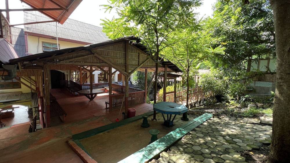 Centro Bajo Hotel 43/50