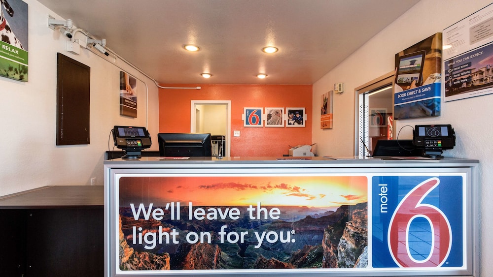 Motel6 Austin, TX - Airport - South 21/58