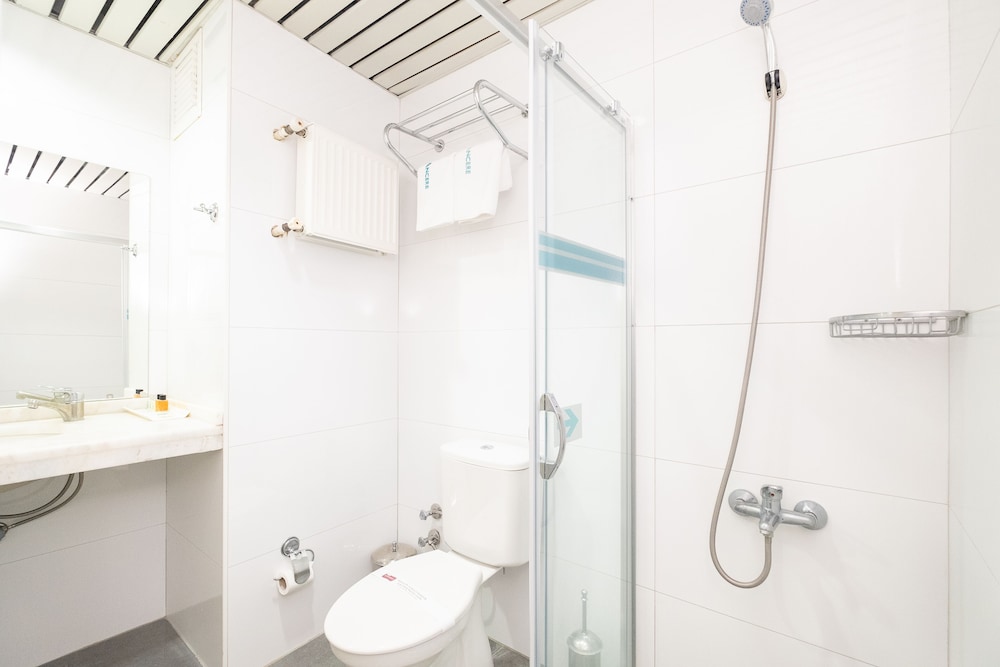 Ancere Thermal Hotel & Spa 40/43