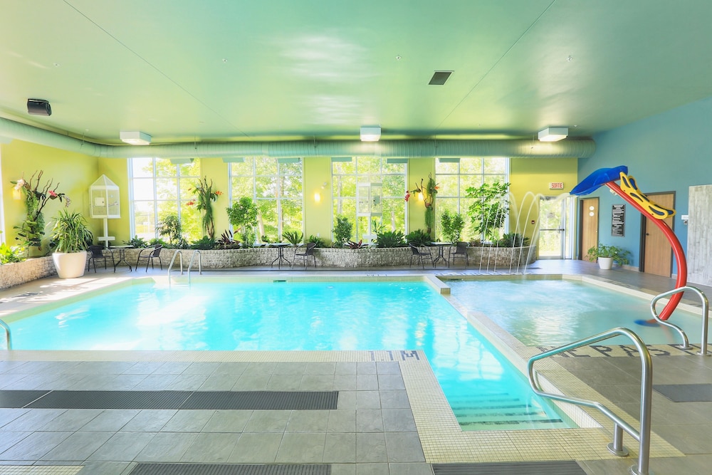 Days Inn By Wyndham Levis 17/31