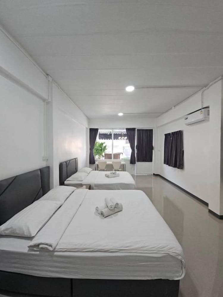 Loft 21 Apartment Romklao 21/44