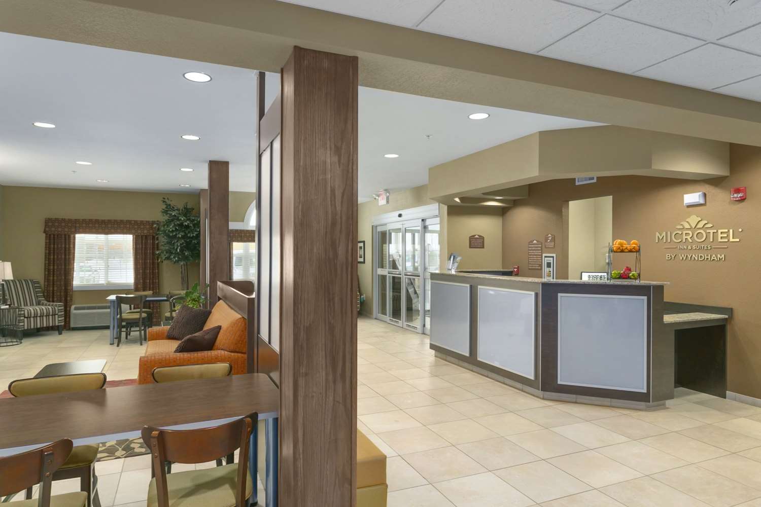 Microtel Inn & Suites By Wyndham Minot 2/20