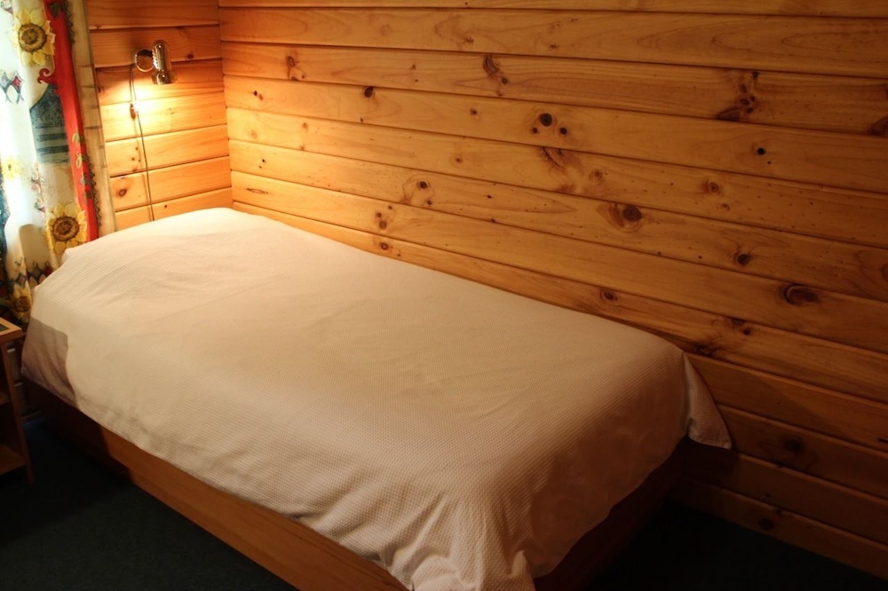 Alpine Lodge 33/69