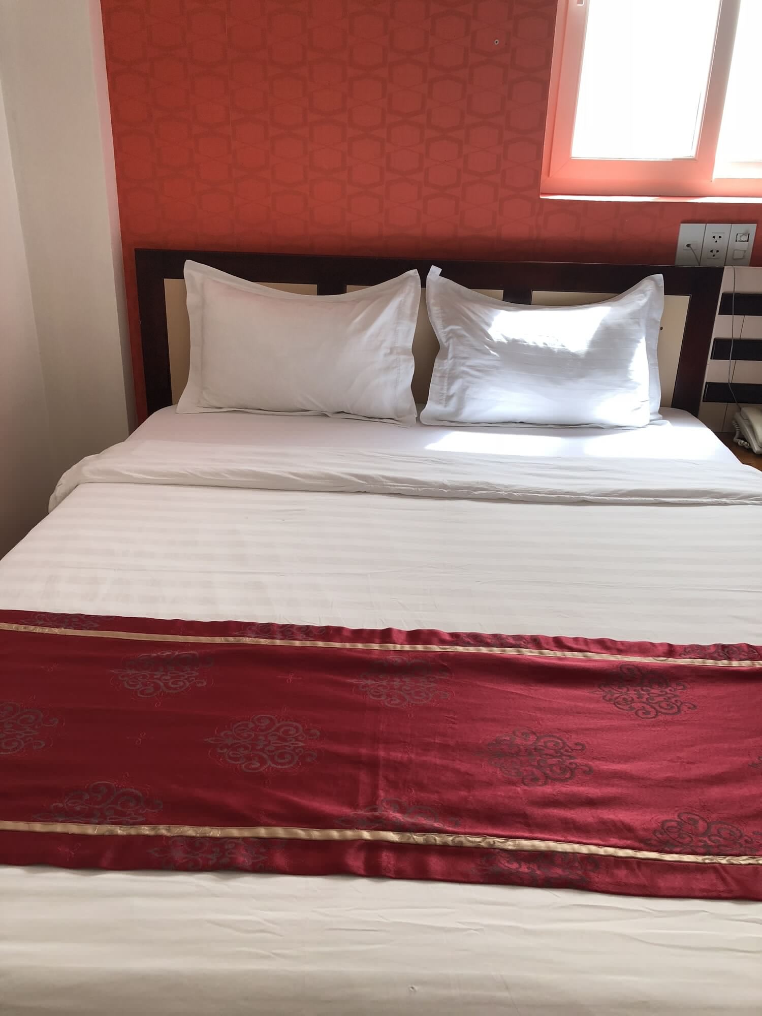 ROOM, TRIPLE