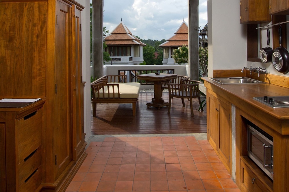 ROYAL MUANG SAMUI VILLAS 58/72