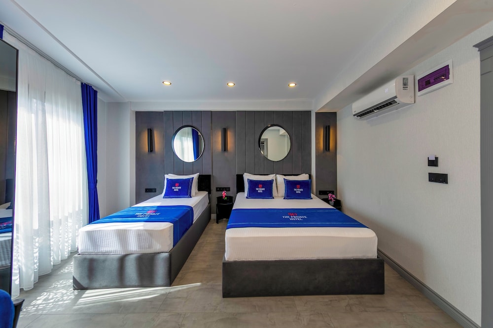 The Private Airport Hotel 19/50