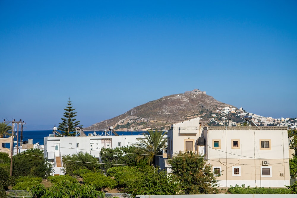 Irene Hotel 37/47