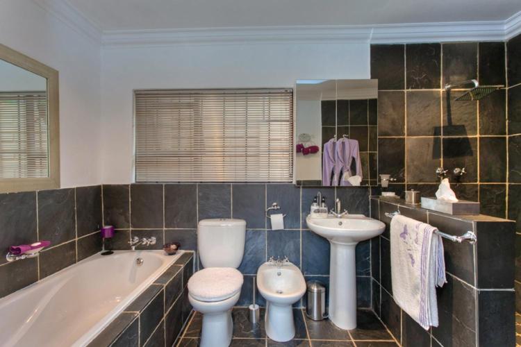 The Lemon Tree Self-Catering 47/50