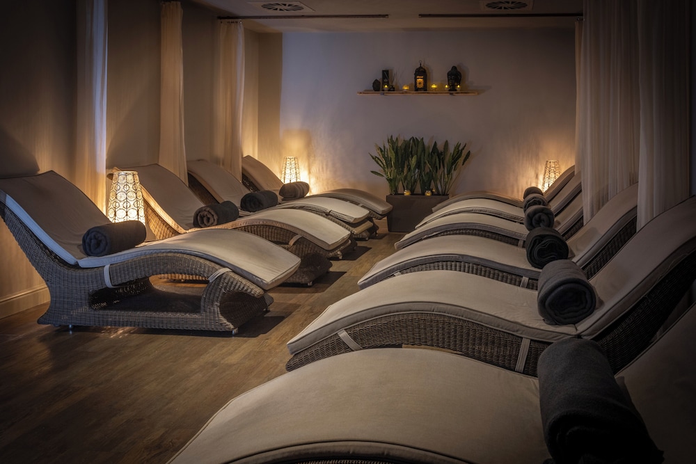 Forest Pines Spa and Golf Resort 20/50