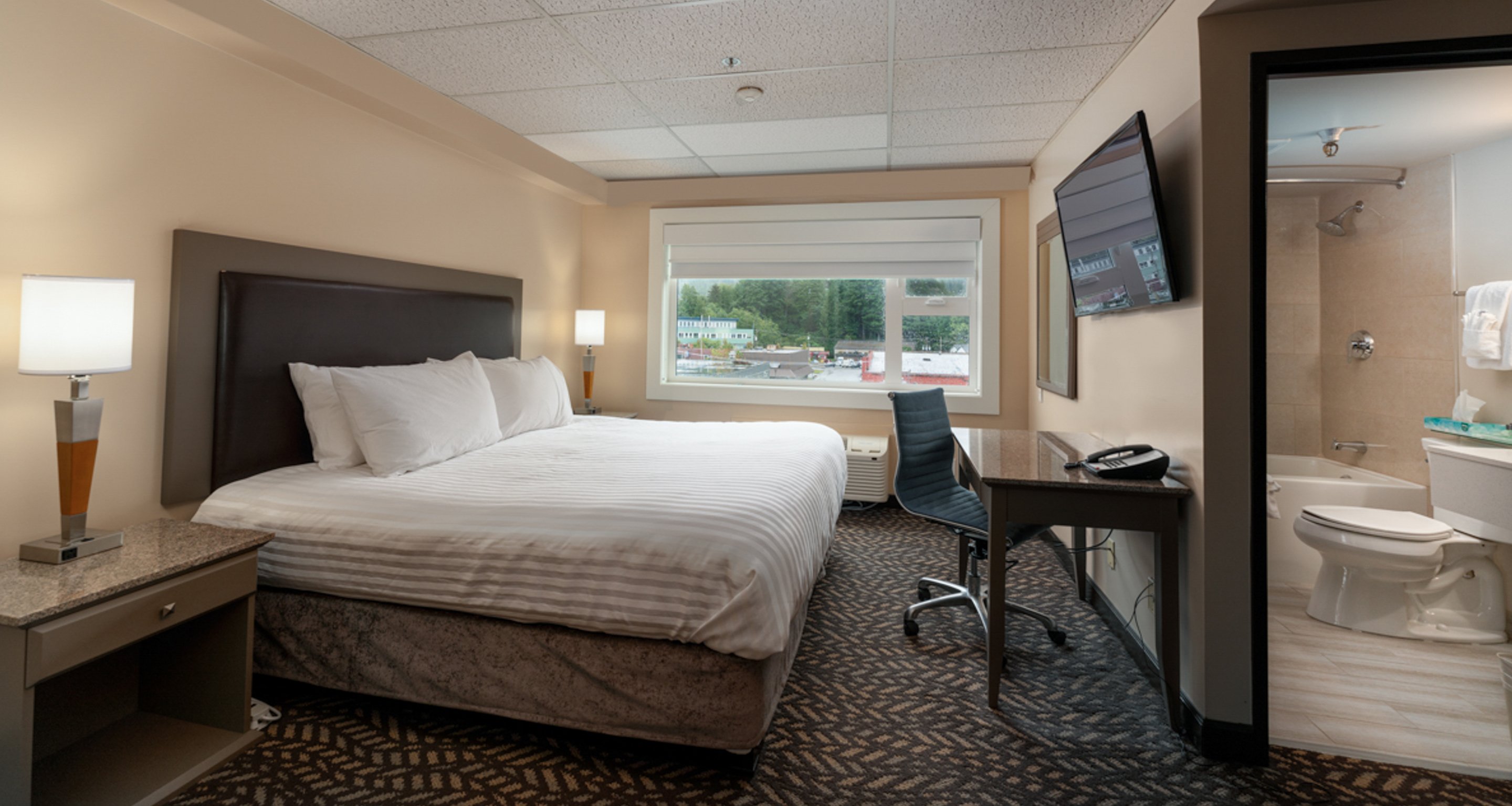 Prestige Hotel Prince Rupert 12/48