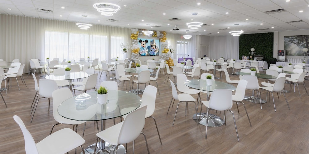 Magic Moment Resort & Kids Club, Dazzler Select by Wyndham 51/60