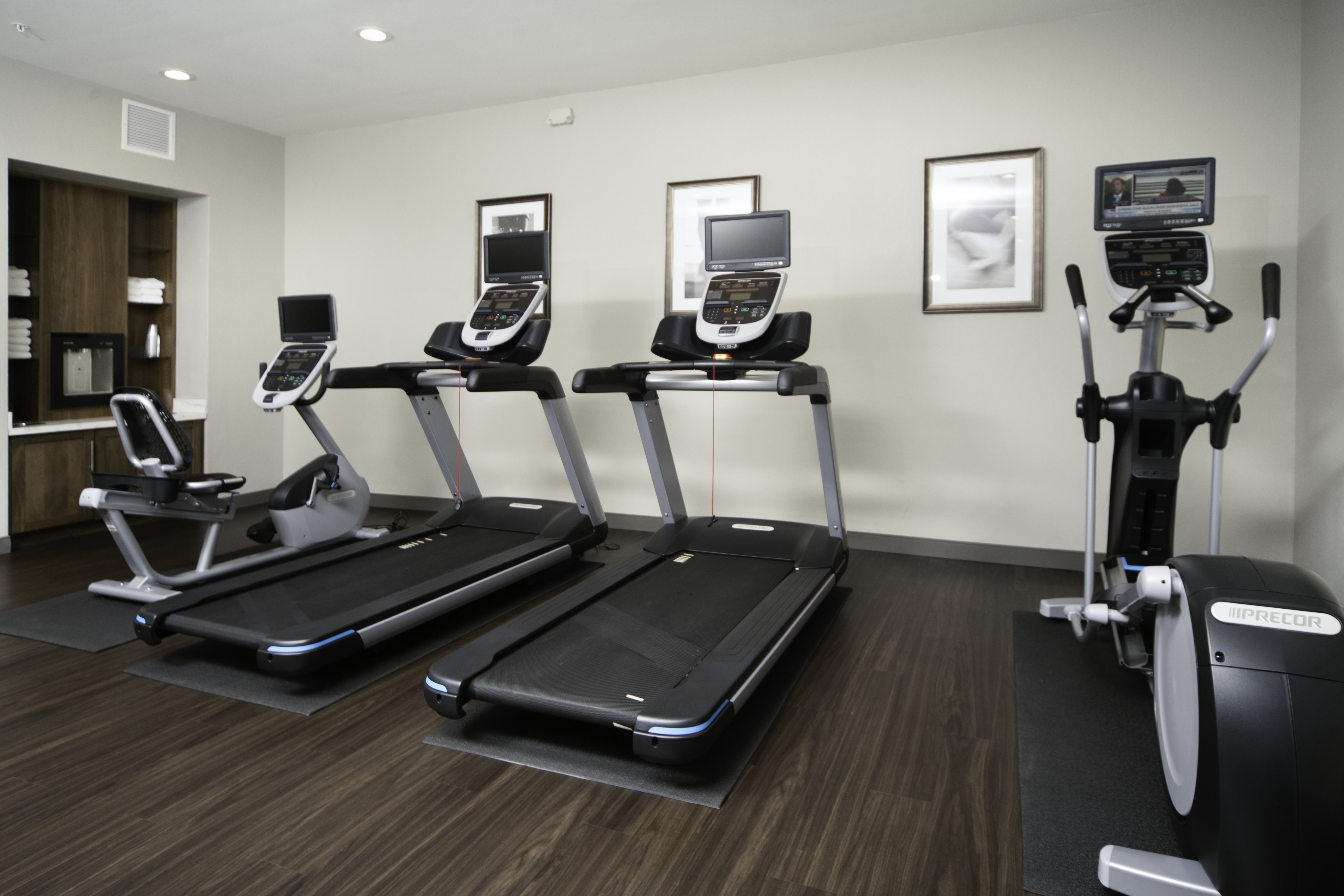 Staybridge Suites Florence 46/65