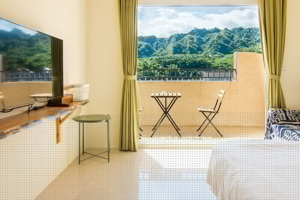 Cozy Green Guest House 29/49