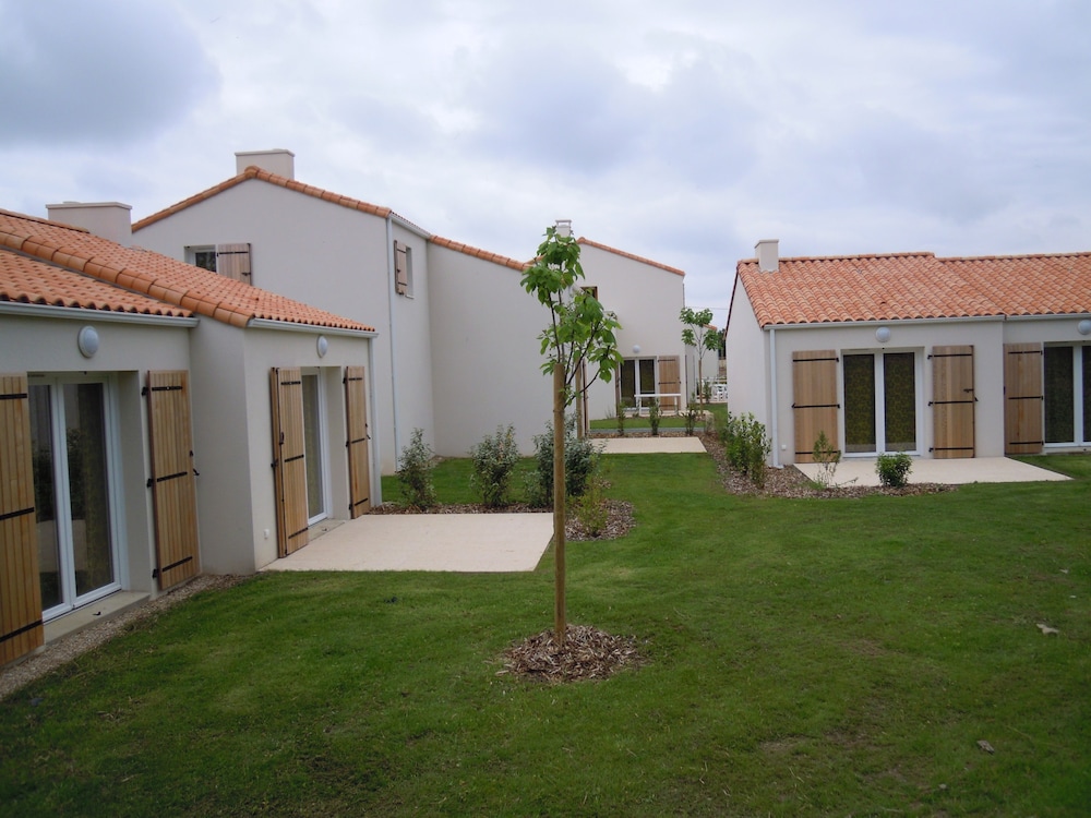 Residence Nemea Les Grands Rochers 27/33