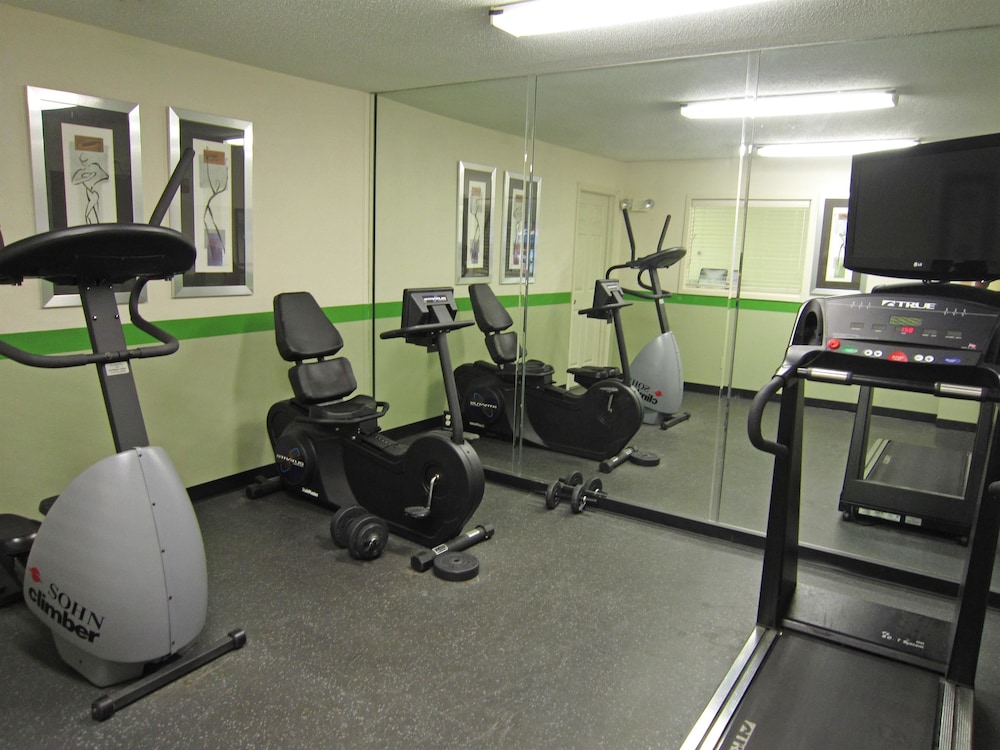 Extended Stay America - Tampa - Airport - Memorial Hwy. 27/47